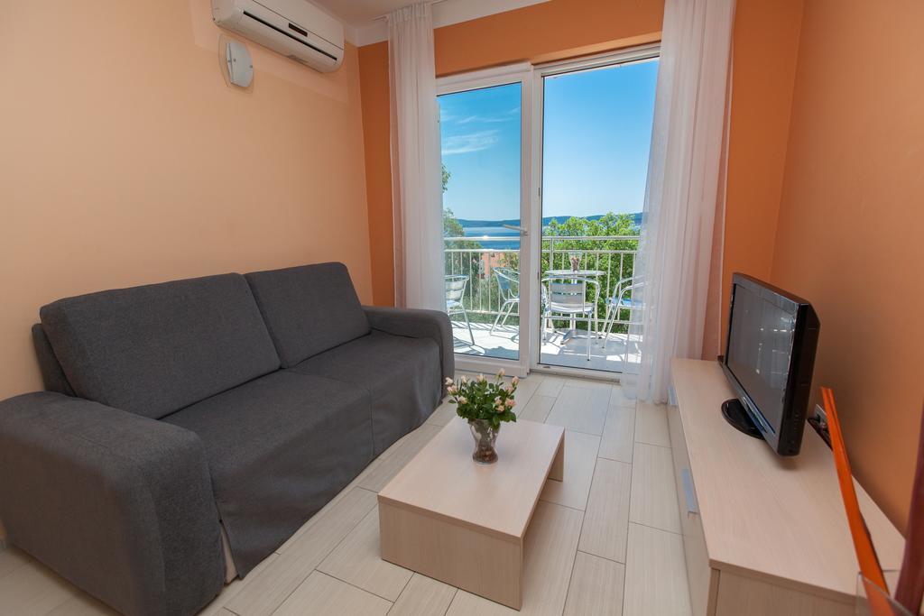 Apartment Ana Selce Exterior foto